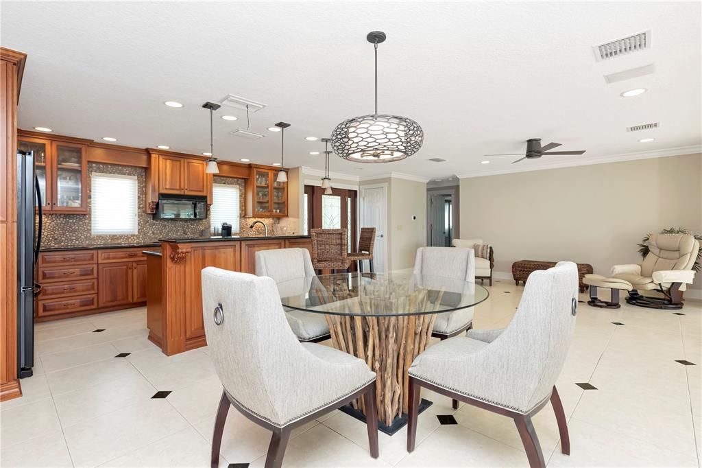 Dining room, Interior, Kitchen, Pendant Lights, Recessed Lighting