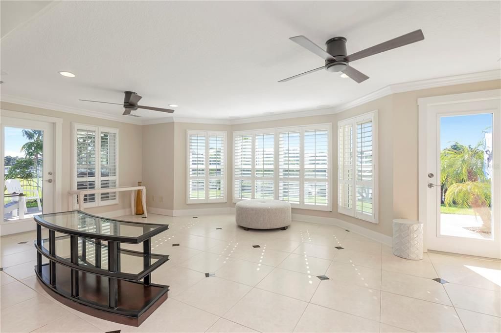 Interior, Recessed Lighting