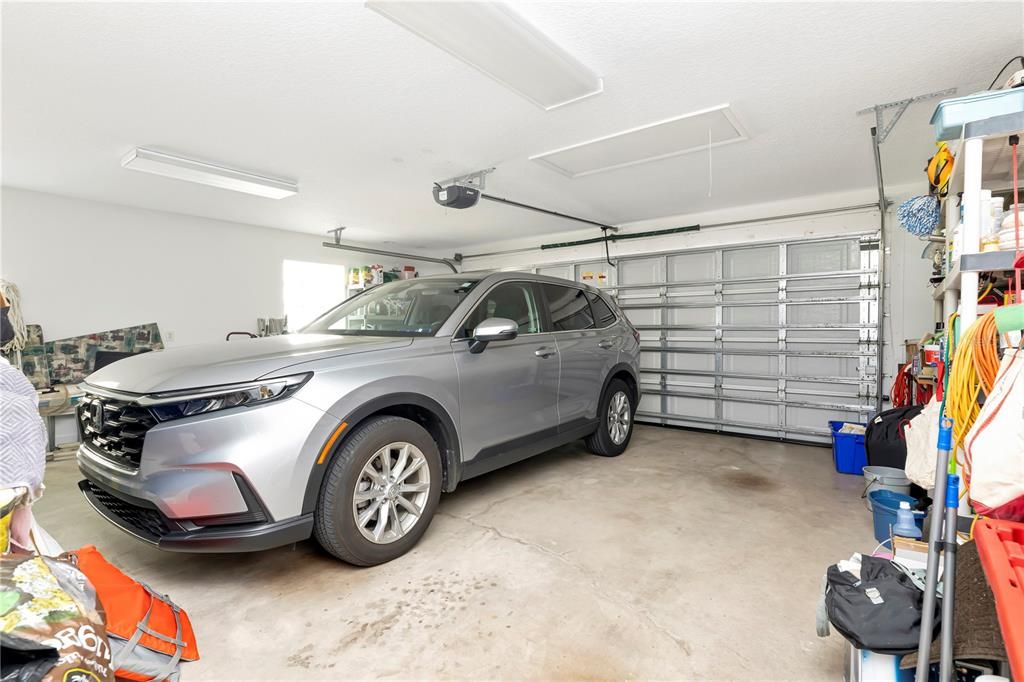 Garage, Interior