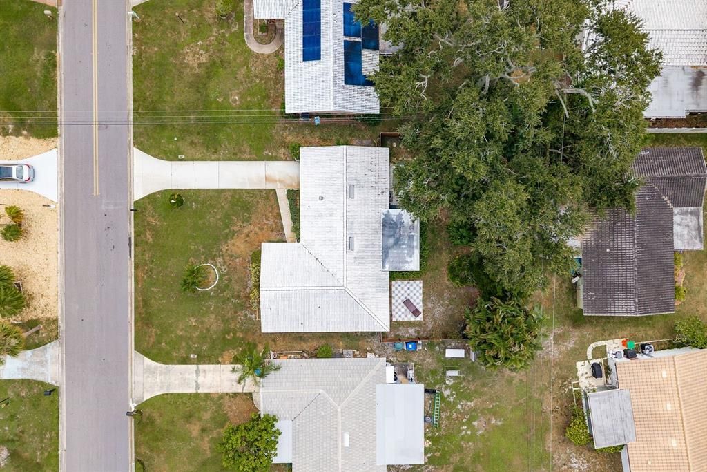 Exterior, Drone