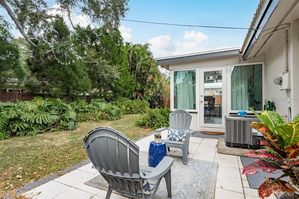 Backyard, Exterior