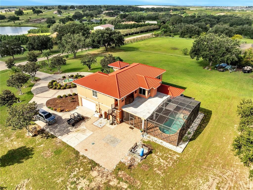 Exterior, Drone