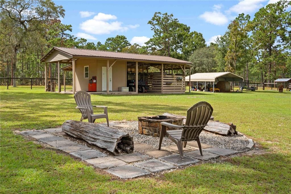 Backyard, Exterior