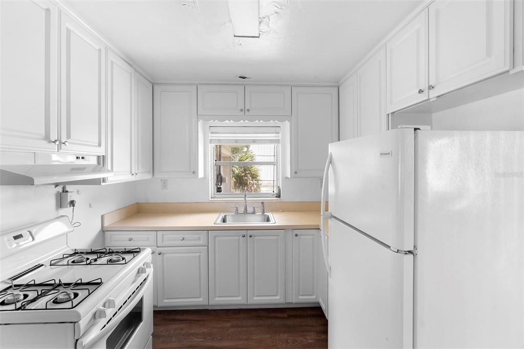 Interior, Kitchen, Wood Texture Flooring