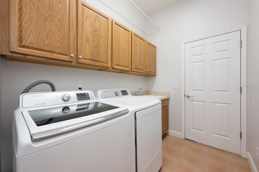 Interior, Washer