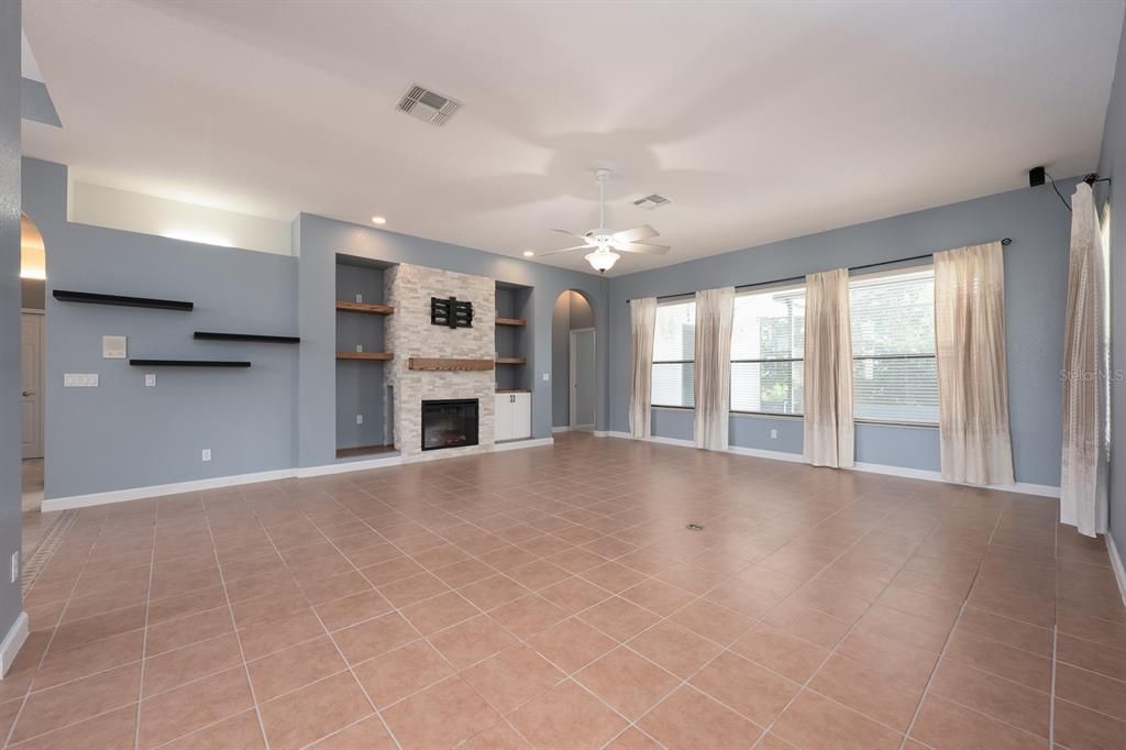 Empty room, Fireplace, Interior, Recessed Lighting
