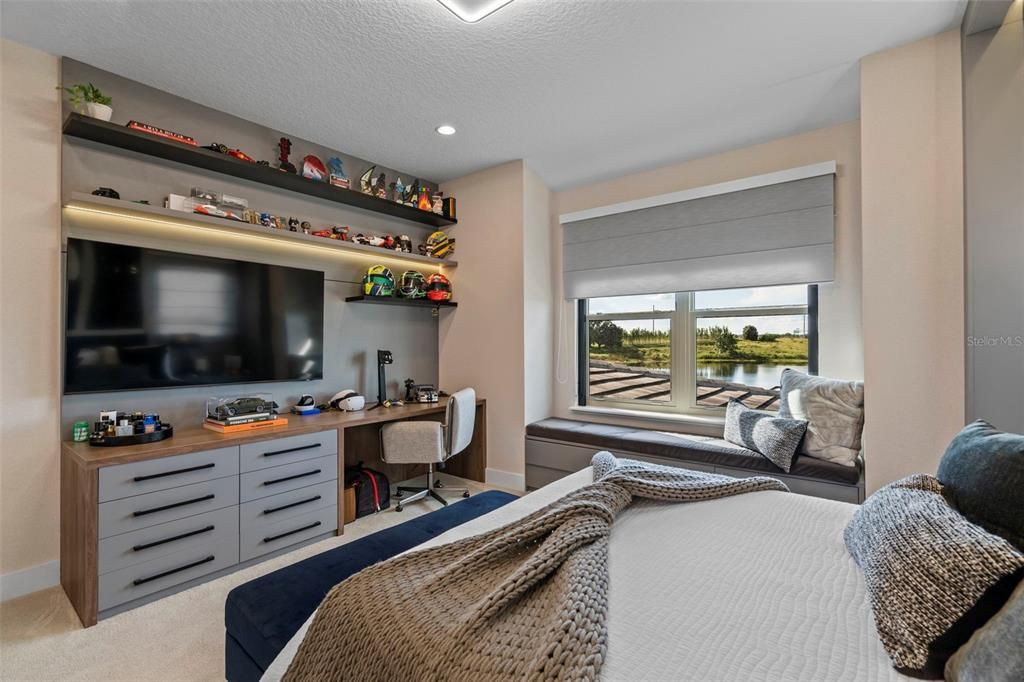 Bedroom, Interior, Recessed Lighting, Water