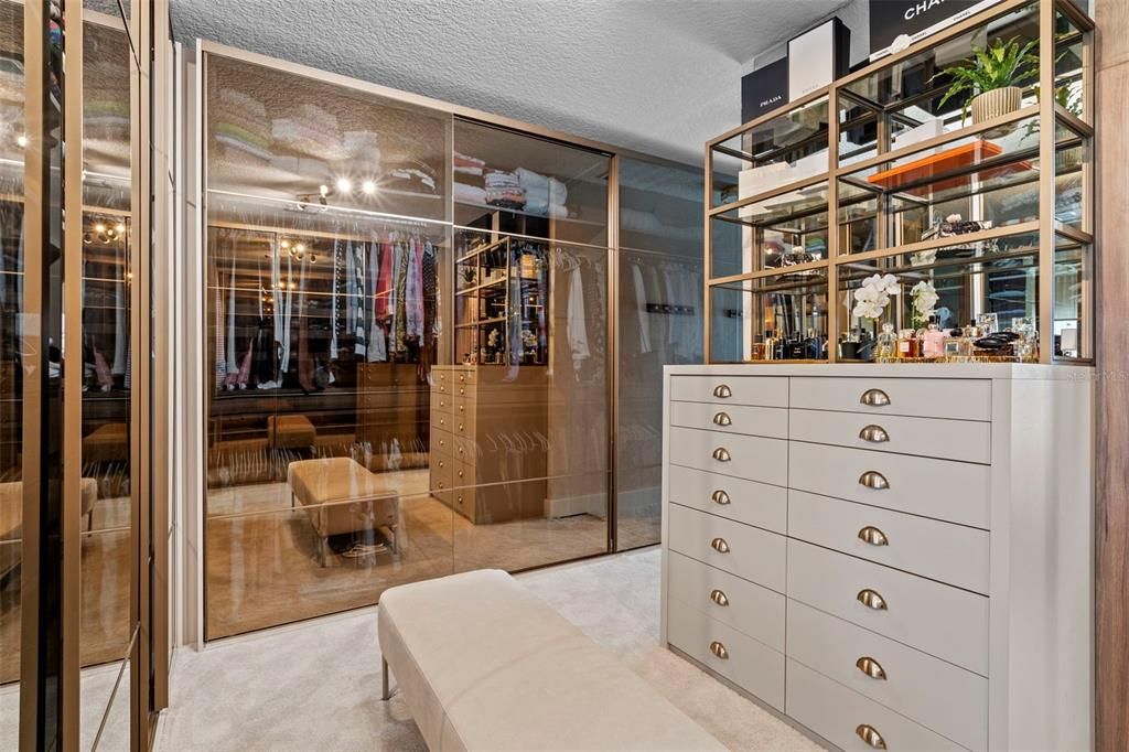 Interior, Walk-in Closets