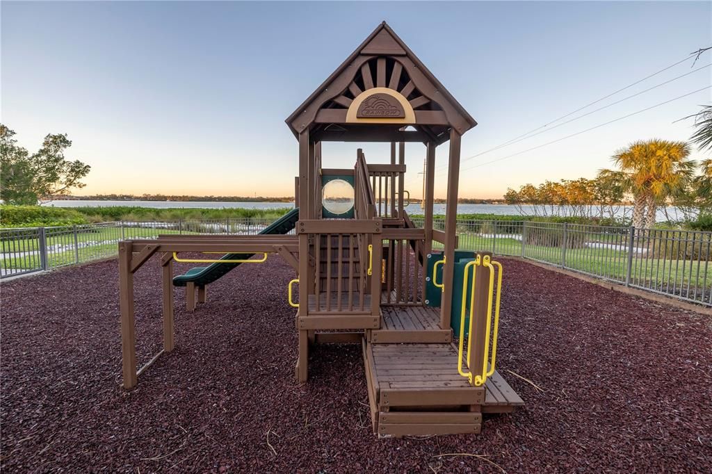 Backyard, Exterior, Playground, Water