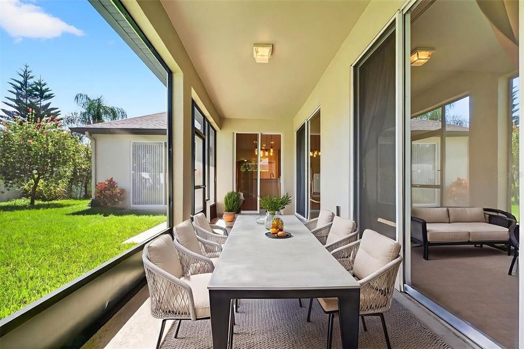 Dining room, Interior