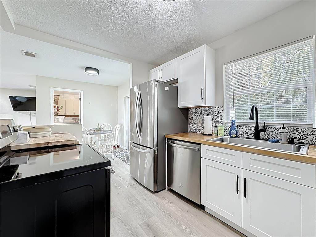 Interior, Kitchen, Stainless Steel Appliances, Wood Texture Flooring