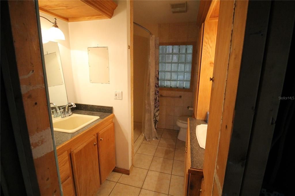 Bathroom, Interior