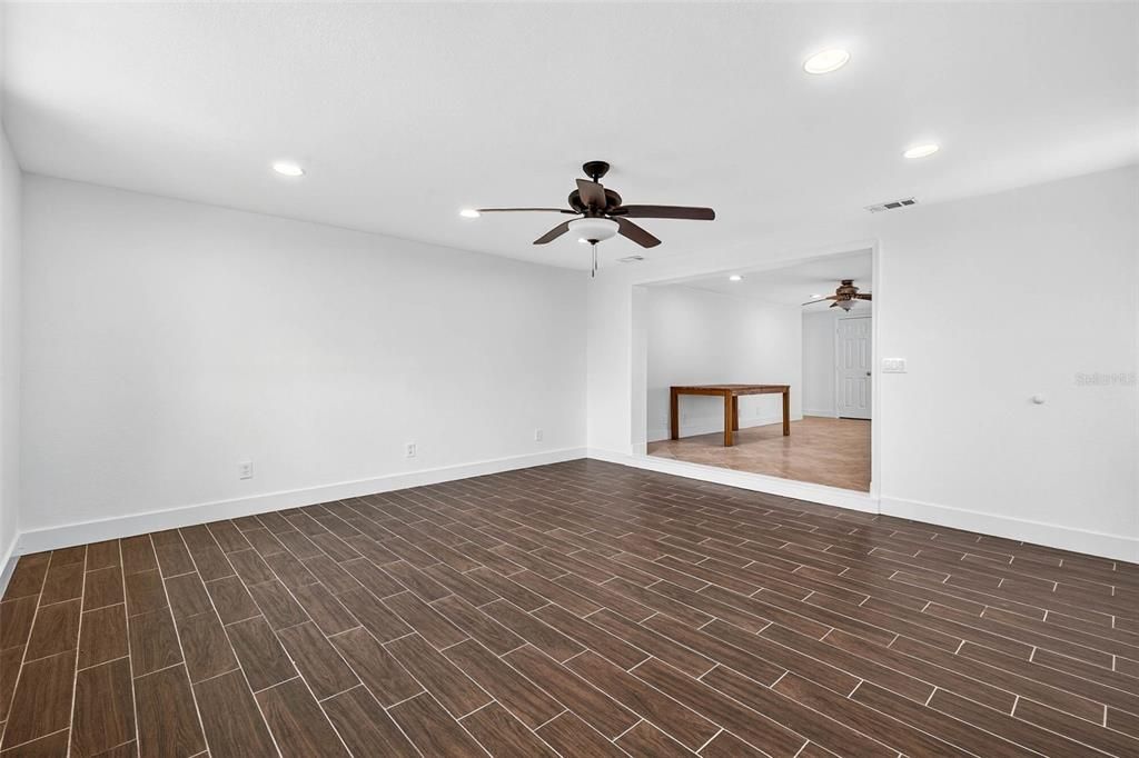 Empty room, Interior, Recessed Lighting, Wood Texture Flooring