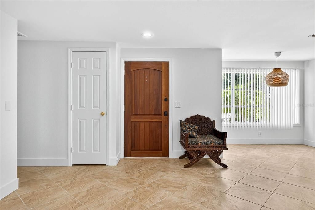 Interior, Pendant Lights, Recessed Lighting