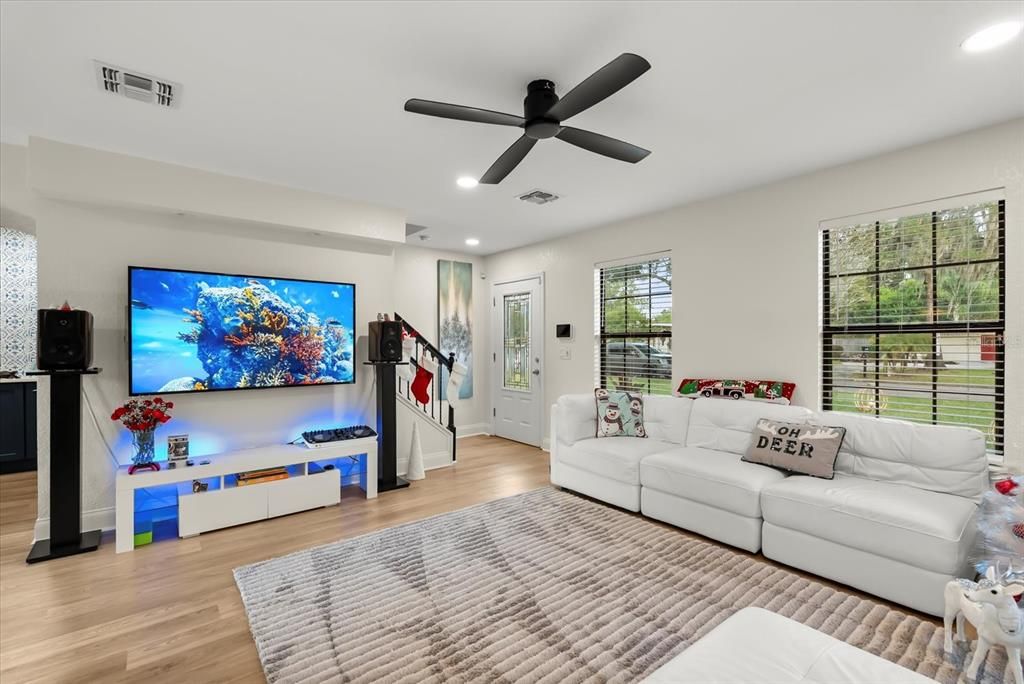 Interior, Living room, Recessed Lighting, Wood Texture Flooring