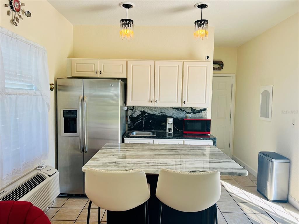 Interior, Kitchen, Pendant Lights, Stainless Steel Appliances