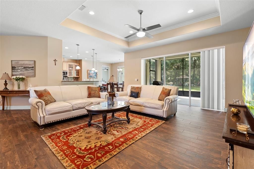 Interior, Living room, Pendant Lights, Recessed Lighting, Wood Texture Flooring