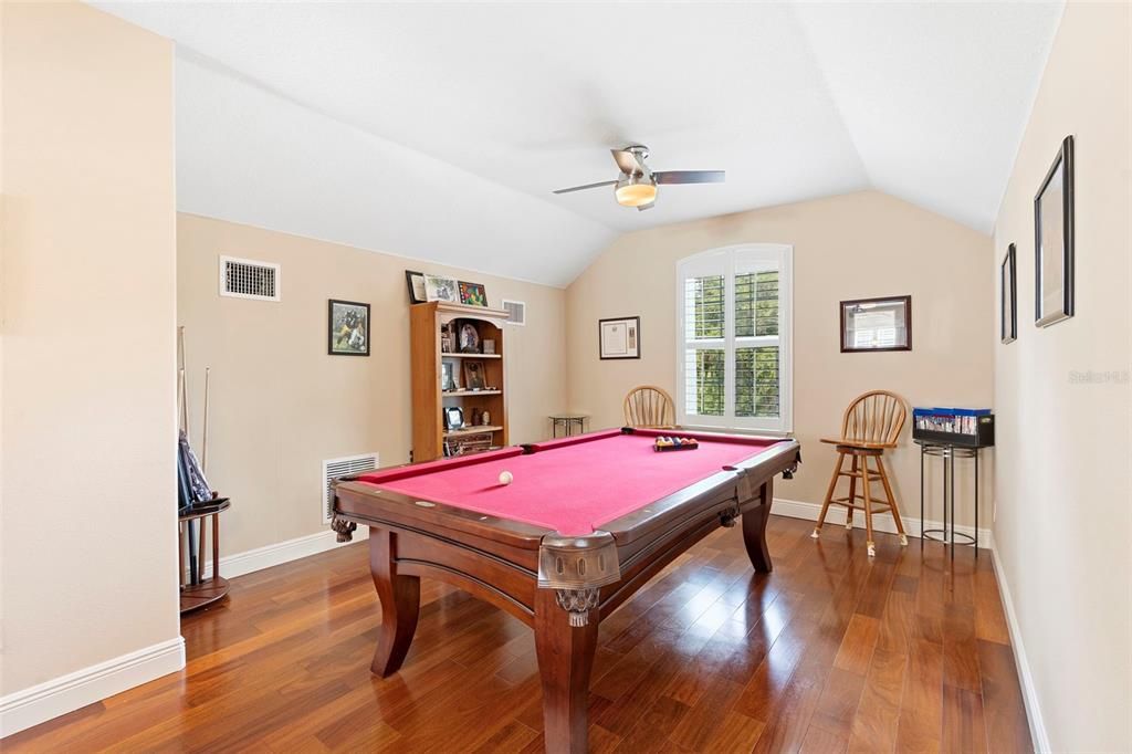 Billiard Table, Game Room, Interior, Wood Texture Flooring