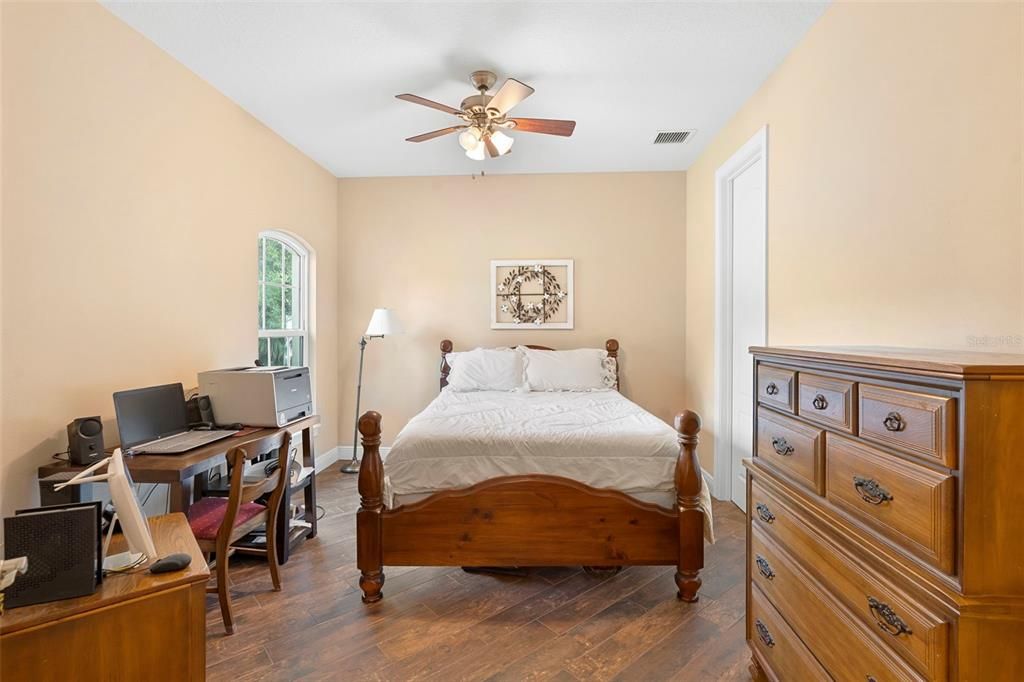 Bedroom, Home Office, Interior, Wood Texture Flooring
