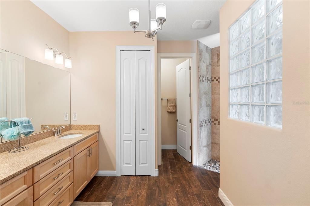 Bathroom, Dual Sink Vanities, Interior, Wood Texture Flooring
