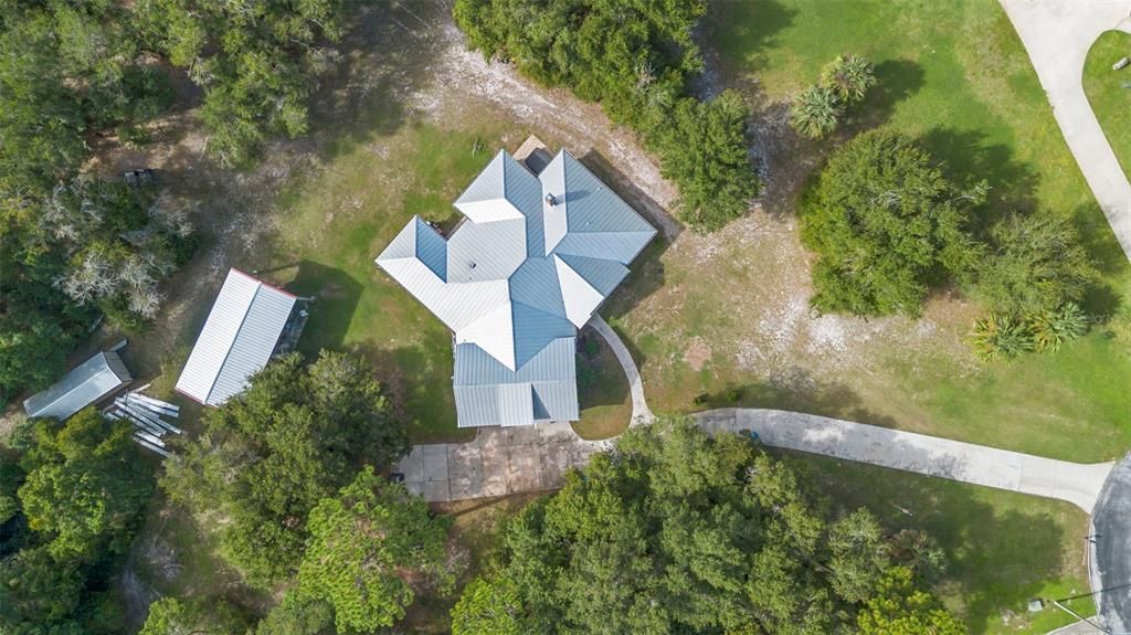 Exterior, Drone
