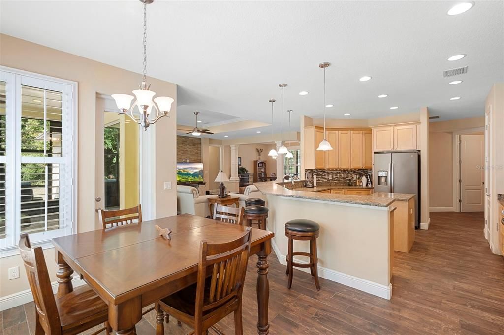 Chandelier, Dining room, Interior, Kitchen, Pendant Lights, Recessed Lighting, Wood Texture Flooring