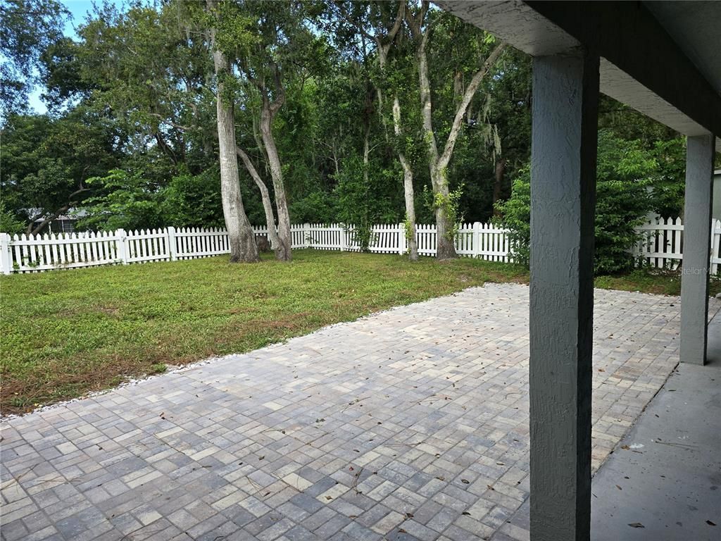Backyard, Exterior