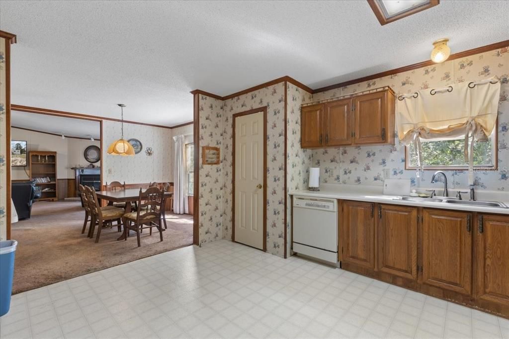 Dining room, Interior, Kitchen, Pendant Lights