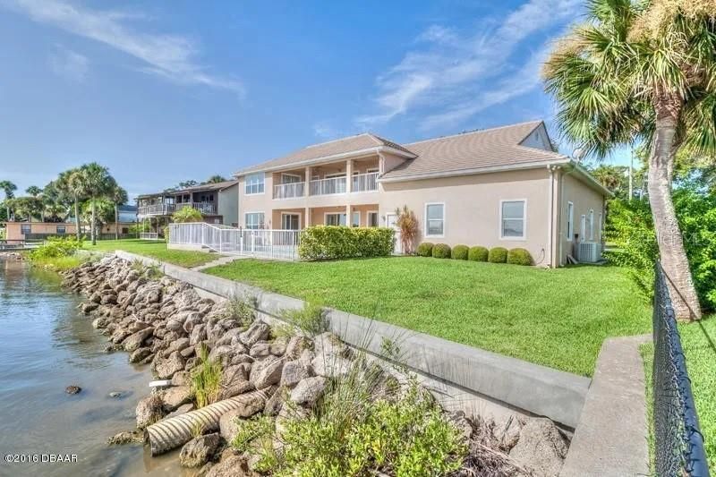 Backyard, Exterior, Water