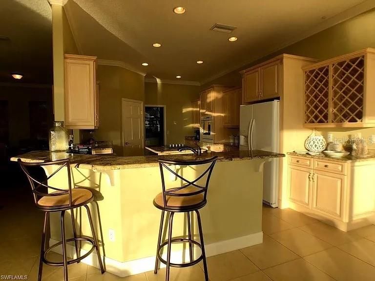 Interior, Kitchen, Recessed Lighting