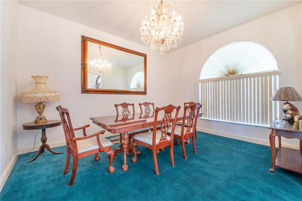 Chandelier, Dining room, Interior