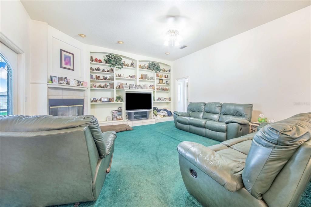 Fireplace, Interior, Living room