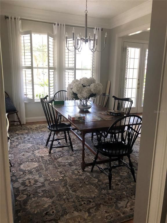 Chandelier, Dining room, Interior