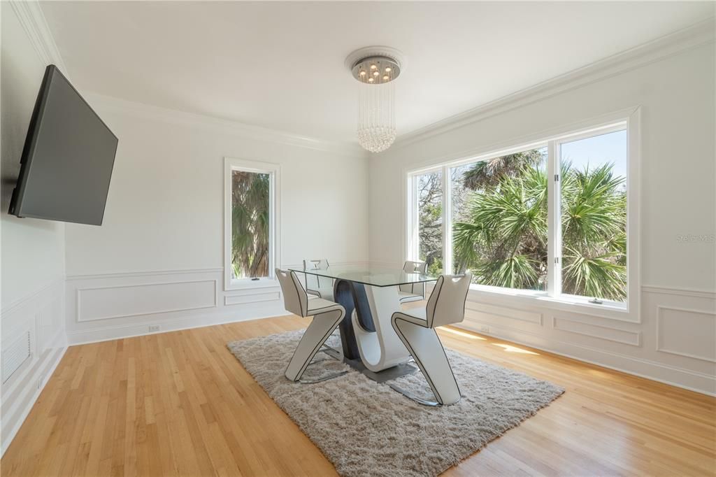 Chandelier, Dining room, Interior, Wood Texture Flooring
