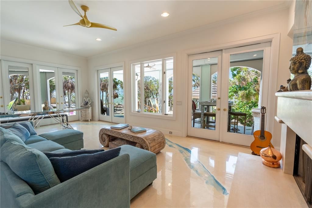 Fireplace, Interior, Living room, Recessed Lighting