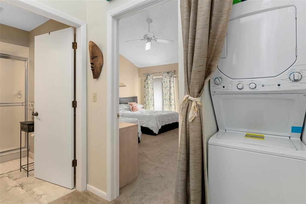 Bedroom, Interior, Utility Closets, Washer