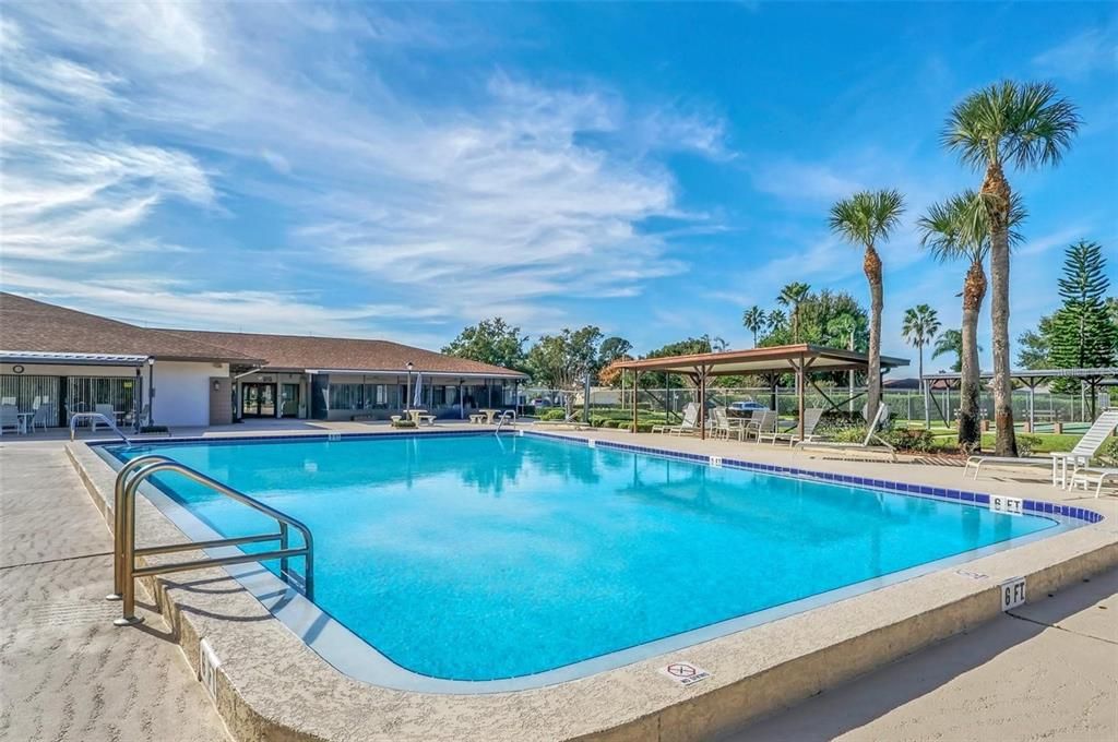 Exterior, Pool