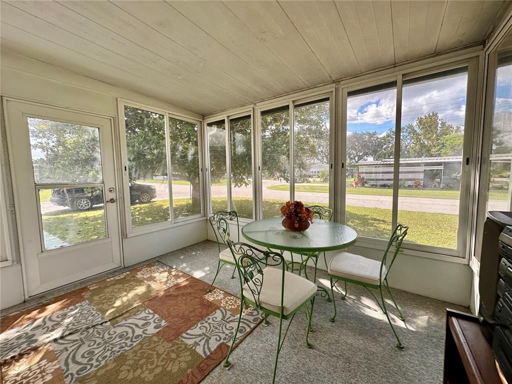 Dining room, Interior, Sun Room