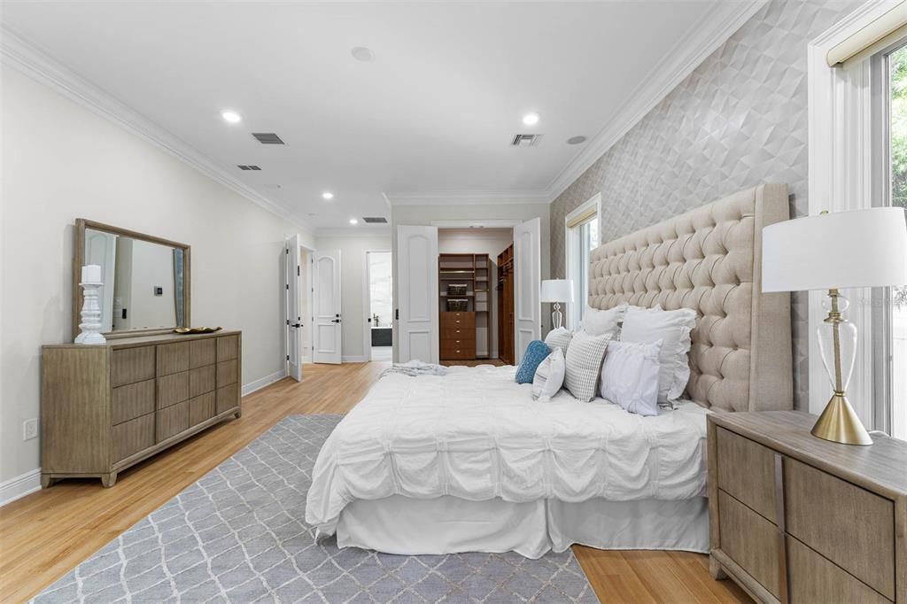 Bedroom, Interior, Recessed Lighting, Wood Texture Flooring