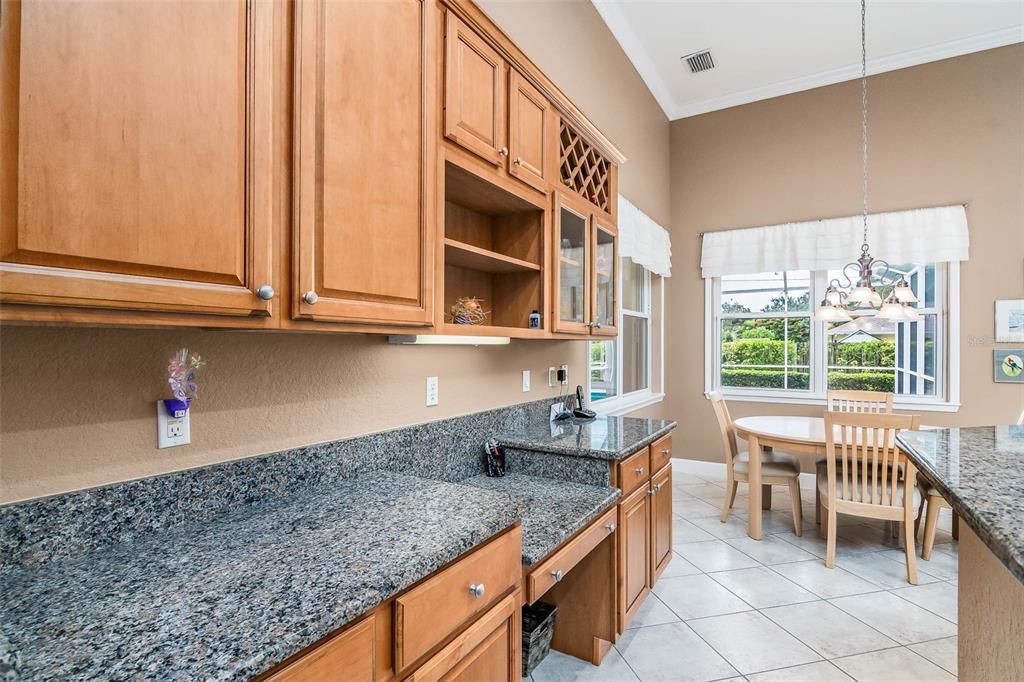 Dining room, Interior