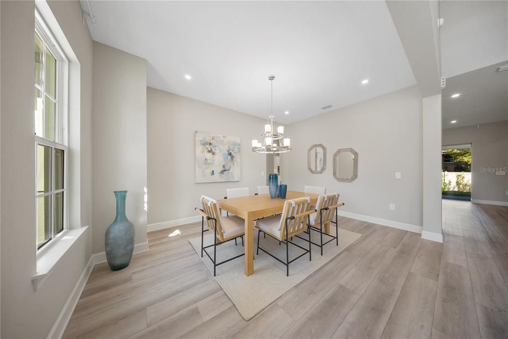 Chandelier, Dining room, Interior, Recessed Lighting, Wood Texture Flooring