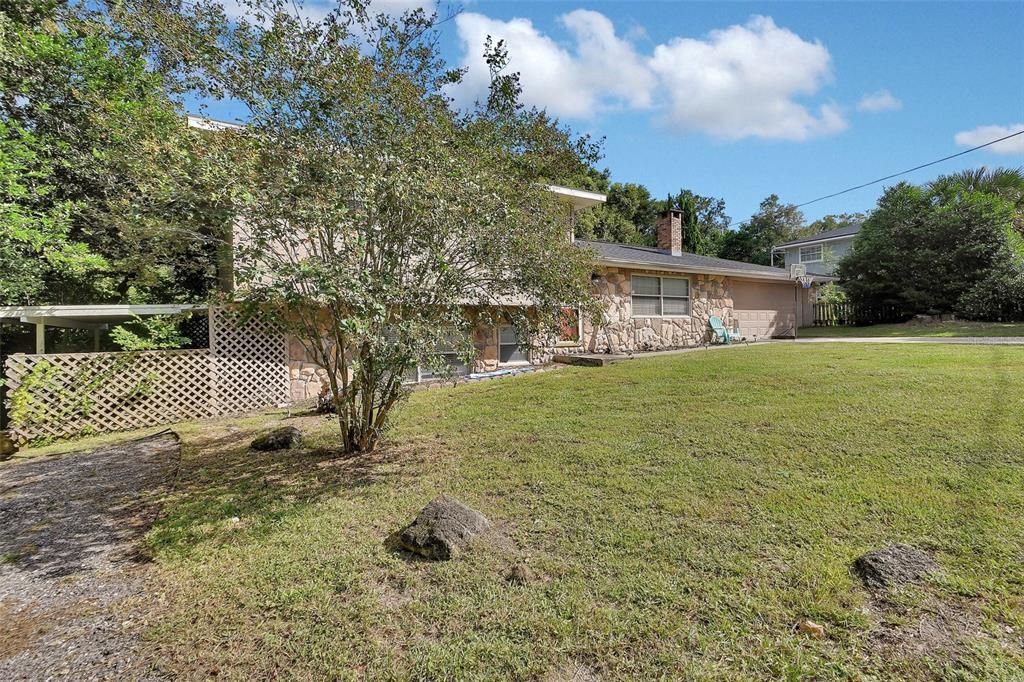Backyard, Exterior