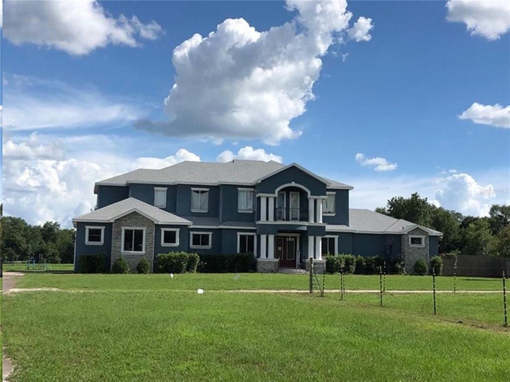 Backyard, Exterior, Facade, Farmhouse