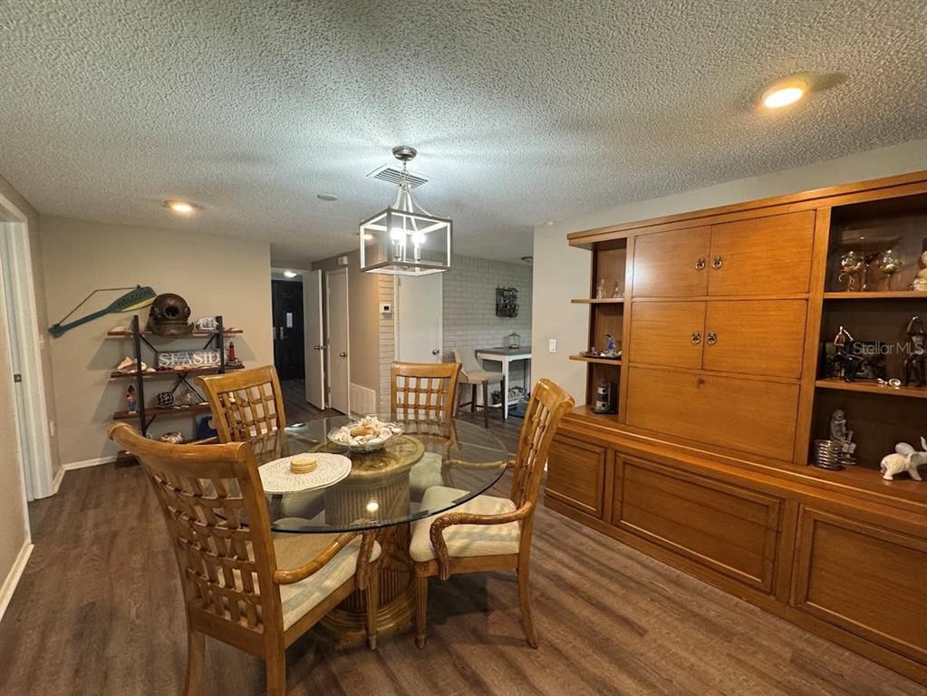 Dining room, Interior, Pendant Lights, Recessed Lighting, Wood Texture Flooring