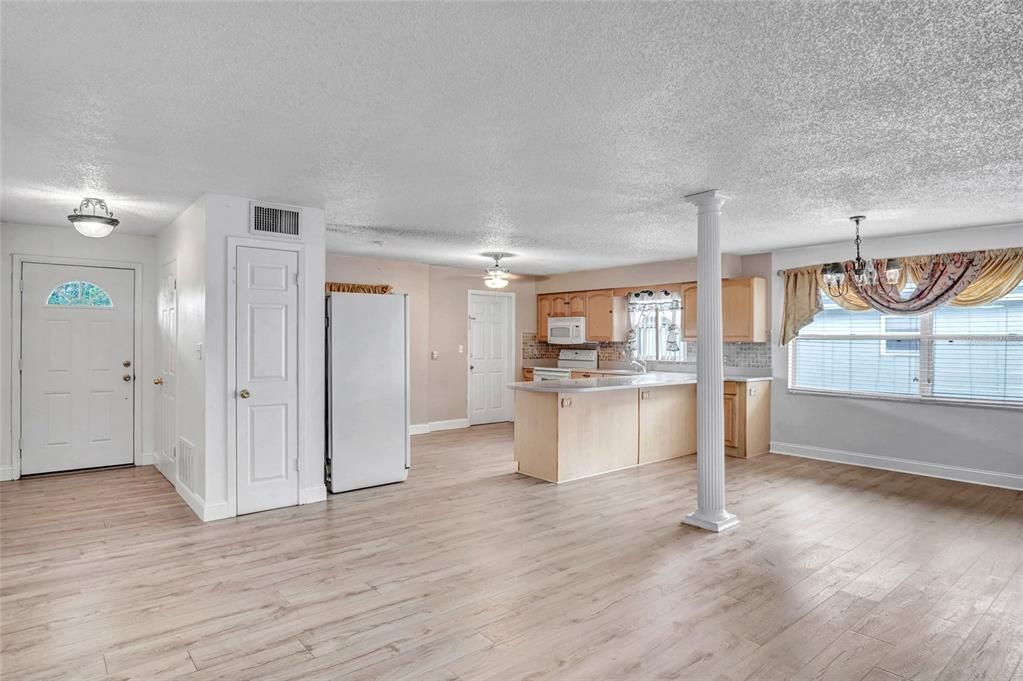 Chandelier, Interior, Kitchen, Wood Texture Flooring