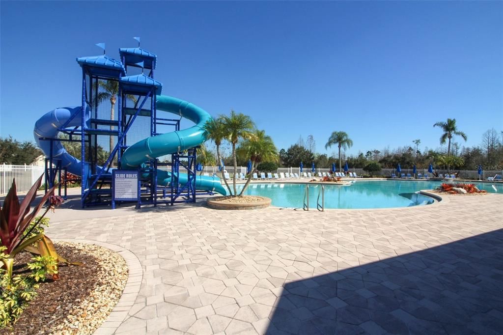 Exterior, Playground, Pool