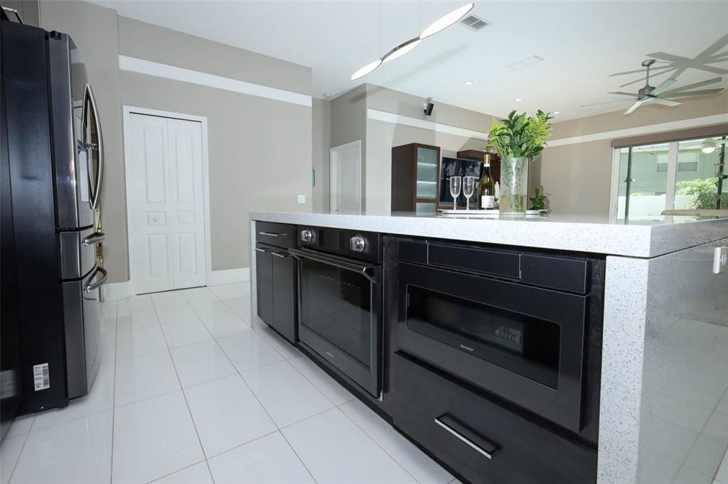 Interior, Kitchen, Recessed Lighting
