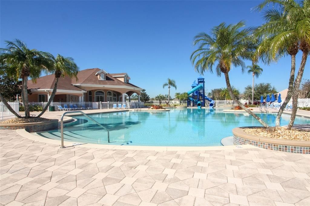 Exterior, Playground, Pool