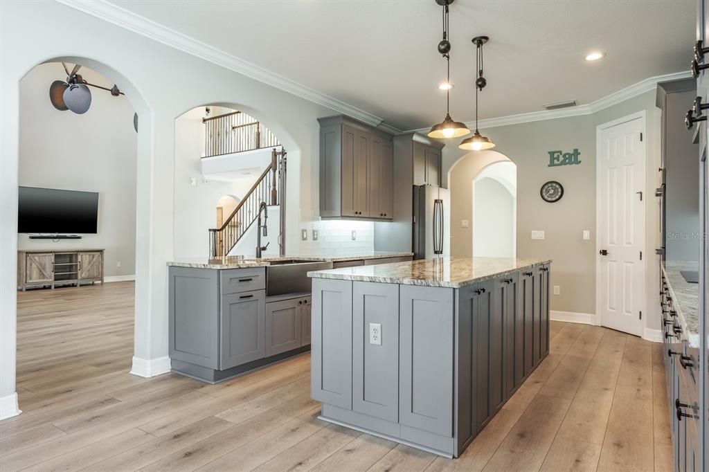 Interior, Kitchen, Pendant Lights, Recessed Lighting, Wood Texture Flooring