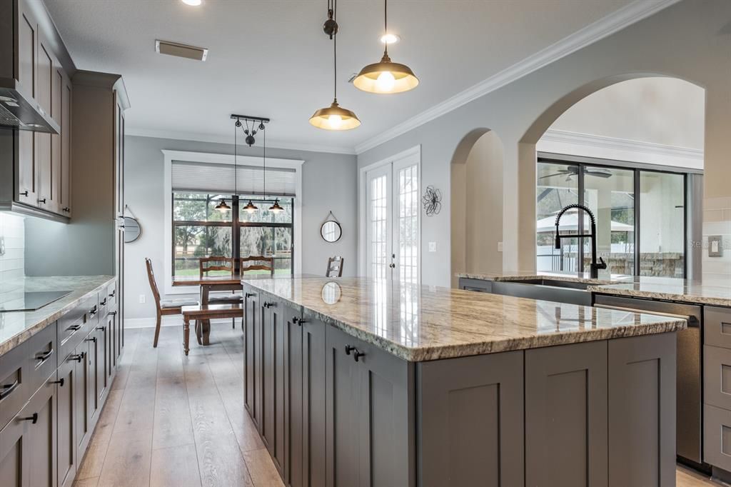 Dining room, Interior, Kitchen, Pendant Lights, Recessed Lighting, Wood Texture Flooring